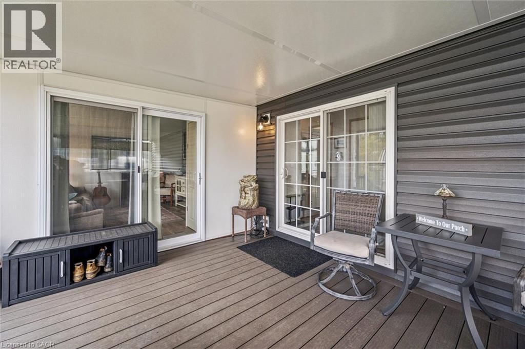 83 - 930 LAKESHORE ROAD Image 16