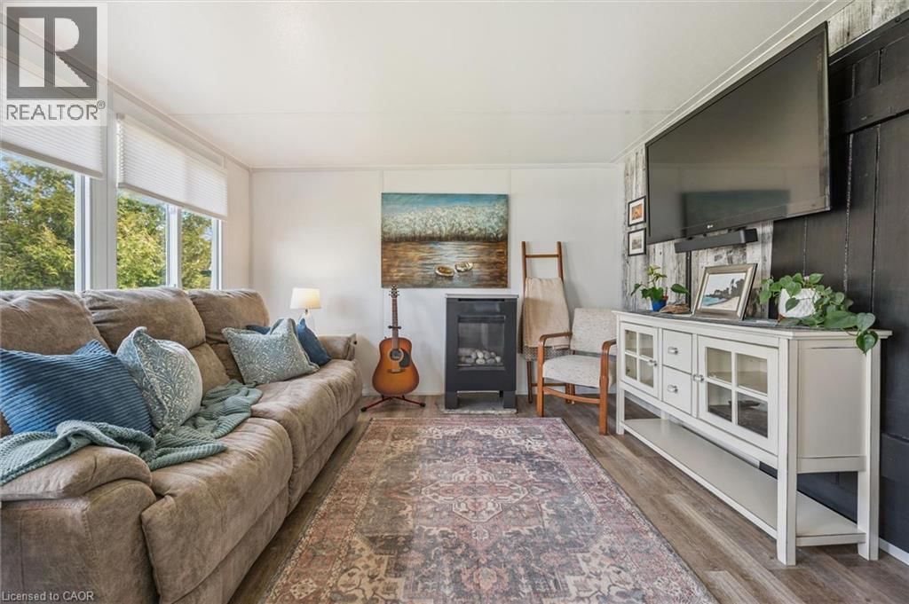 83 - 930 LAKESHORE ROAD Image 30