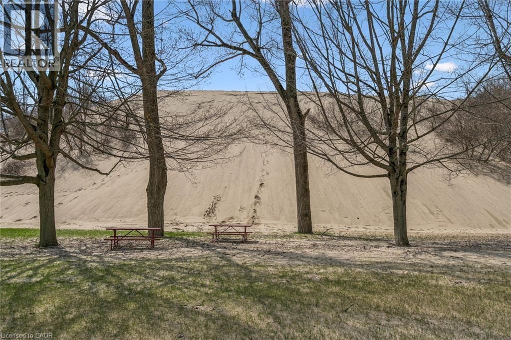 83 - 930 LAKESHORE ROAD Image 42