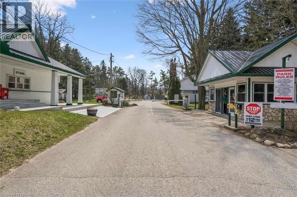 83 - 930 LAKESHORE ROAD Image 46