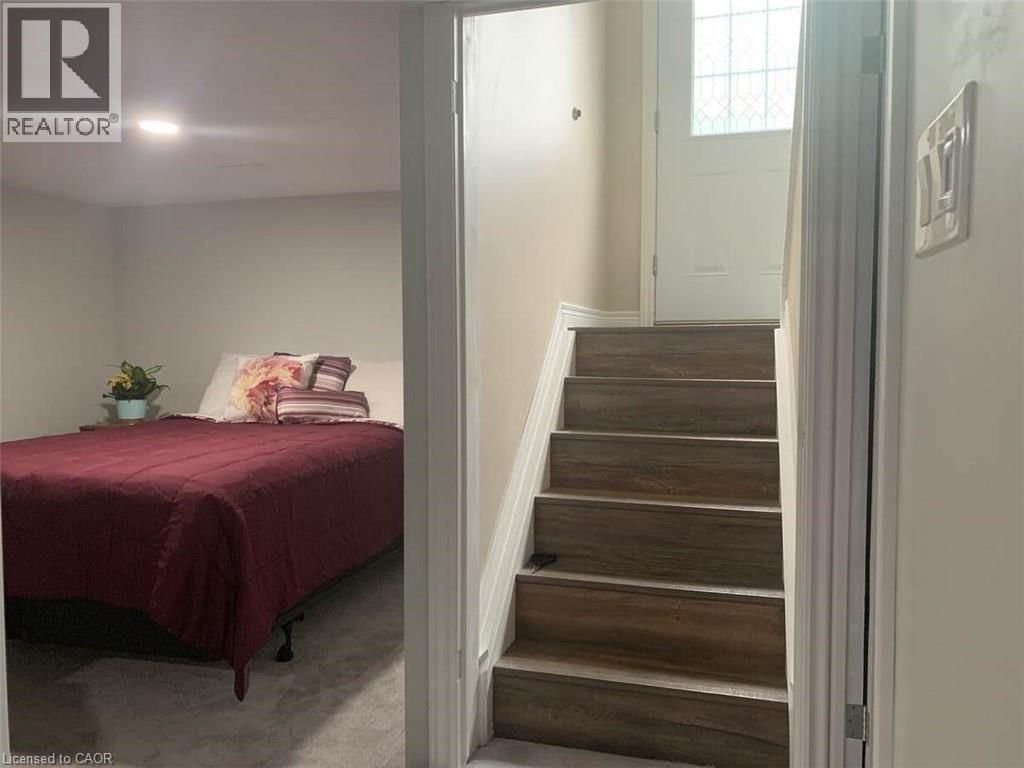 46 CLARA CRESCENT Image 31