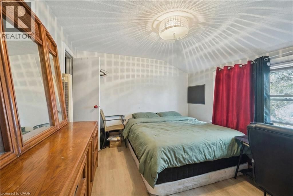 2nd Flr - 68 HIGHLAND ROAD Image 9