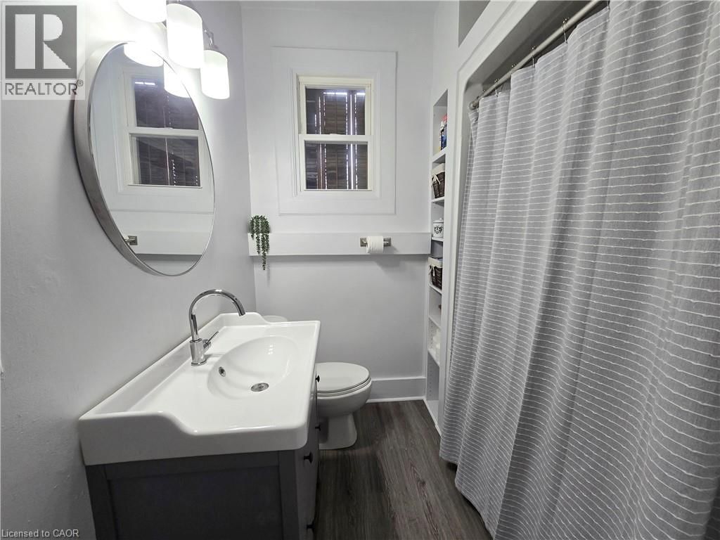 12 PEARL STREET Image 30