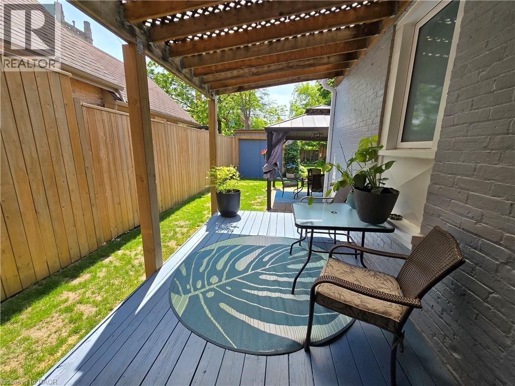 12 PEARL STREET Image 38