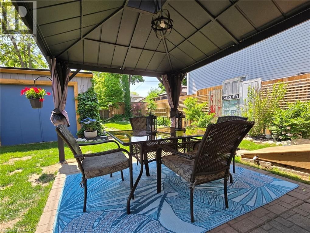 12 PEARL STREET Image 43