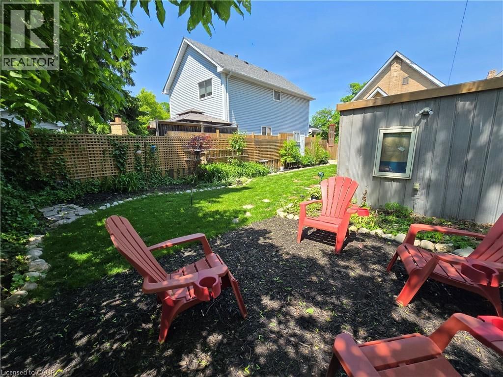 12 PEARL STREET Image 45