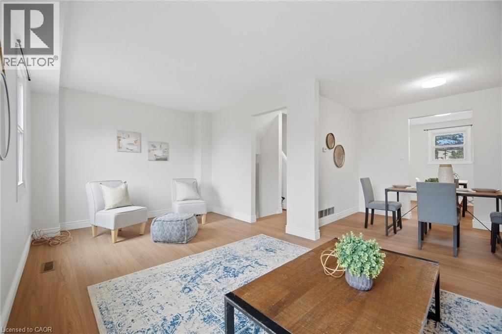 10 - 7340 COPENHAGEN ROAD Image 3