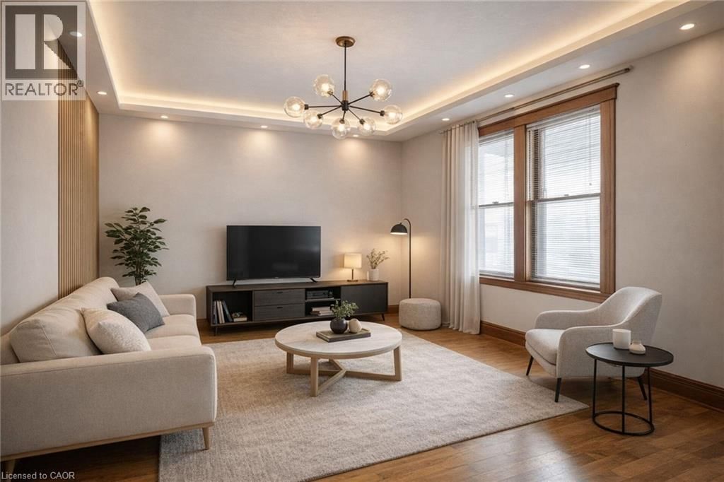 31 GARSIDE AVENUE NORTH Image 11