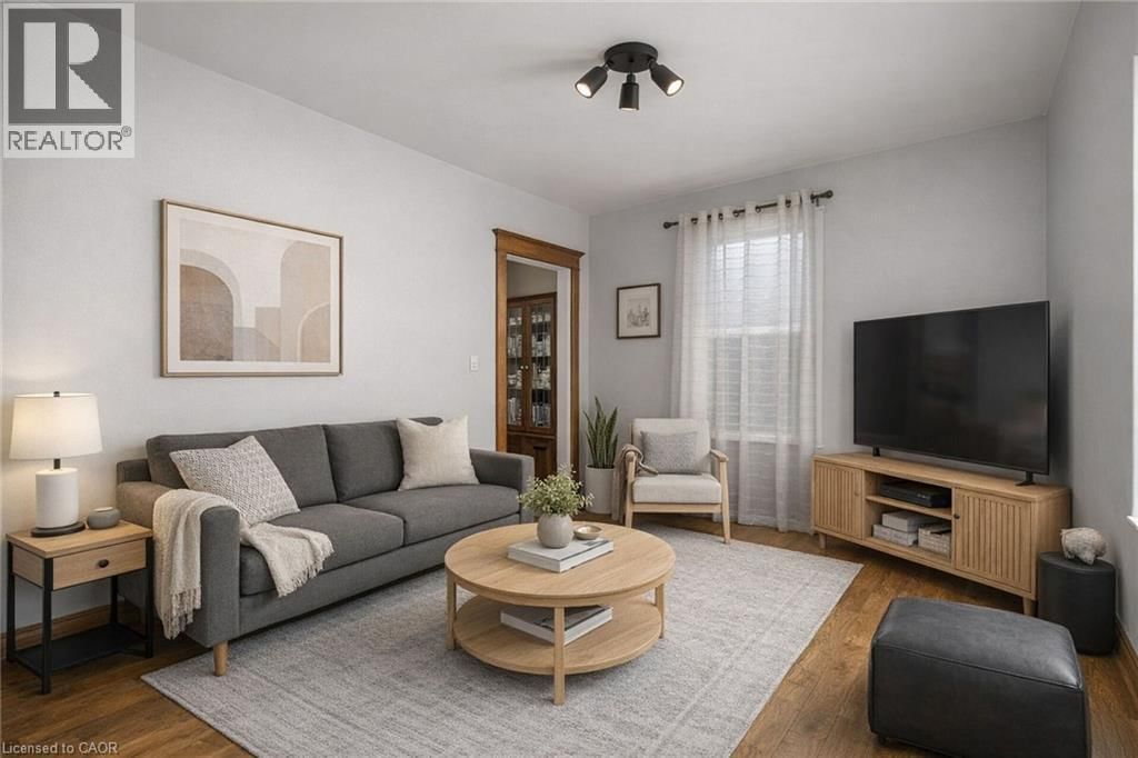 31 GARSIDE AVENUE NORTH Image 18