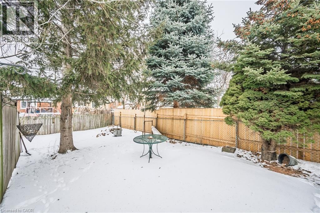 31 GARSIDE AVENUE NORTH Image 35