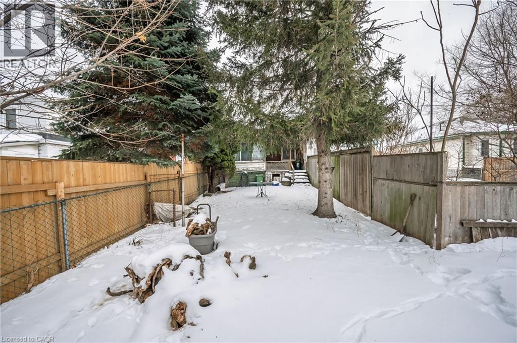 31 GARSIDE AVENUE NORTH Image 37