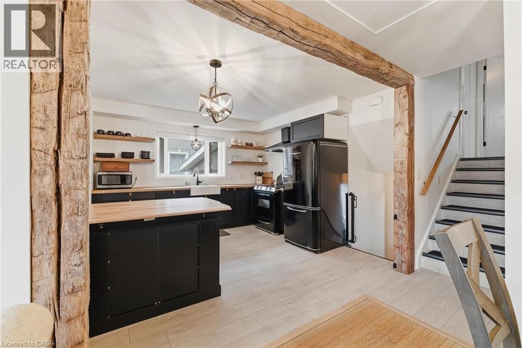 260 BINNING STREET WEST Image 10