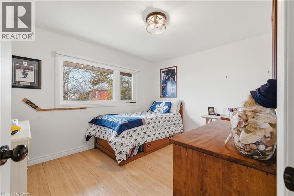 260 BINNING STREET WEST Image 29