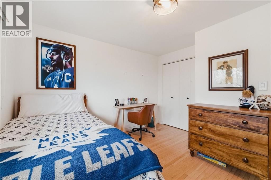 260 BINNING STREET WEST Image 31