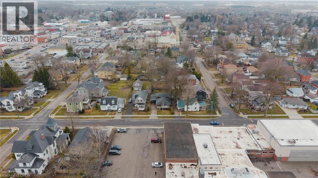 260 BINNING STREET WEST Image 44