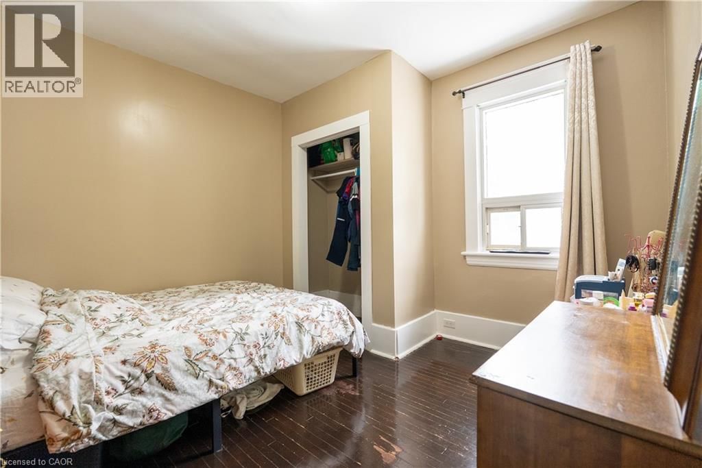 293 CHARETTE STREET Image 19