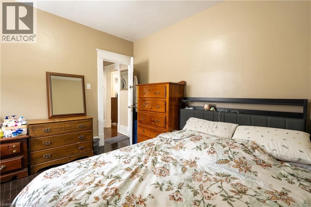 293 CHARETTE STREET Image 21