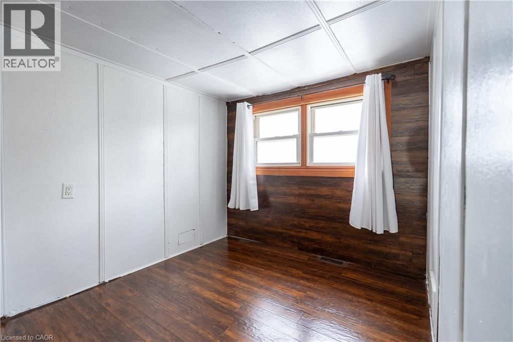 293 CHARETTE STREET Image 27