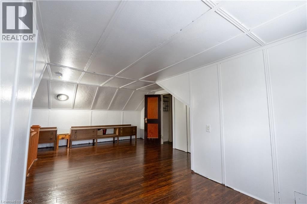 293 CHARETTE STREET Image 28