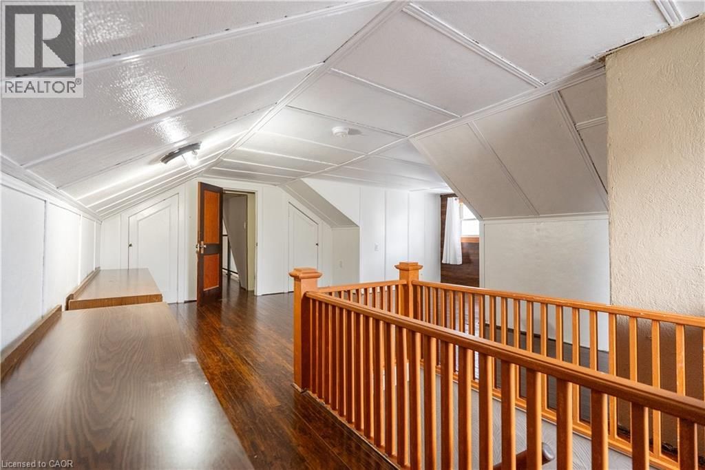 293 CHARETTE STREET Image 30