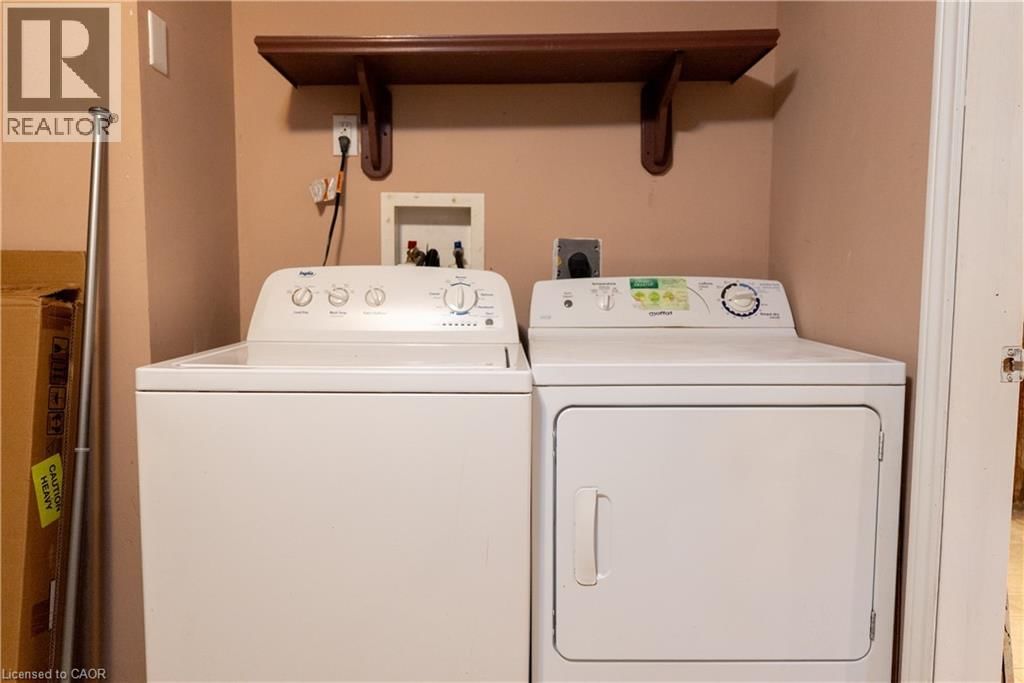 293 CHARETTE STREET Image 32