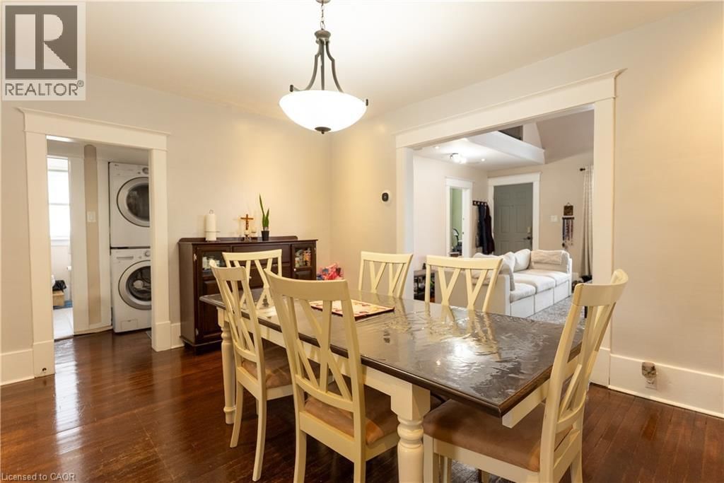 293 CHARETTE STREET Image 9