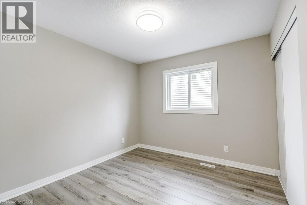 545 TRICO DRIVE Image 23