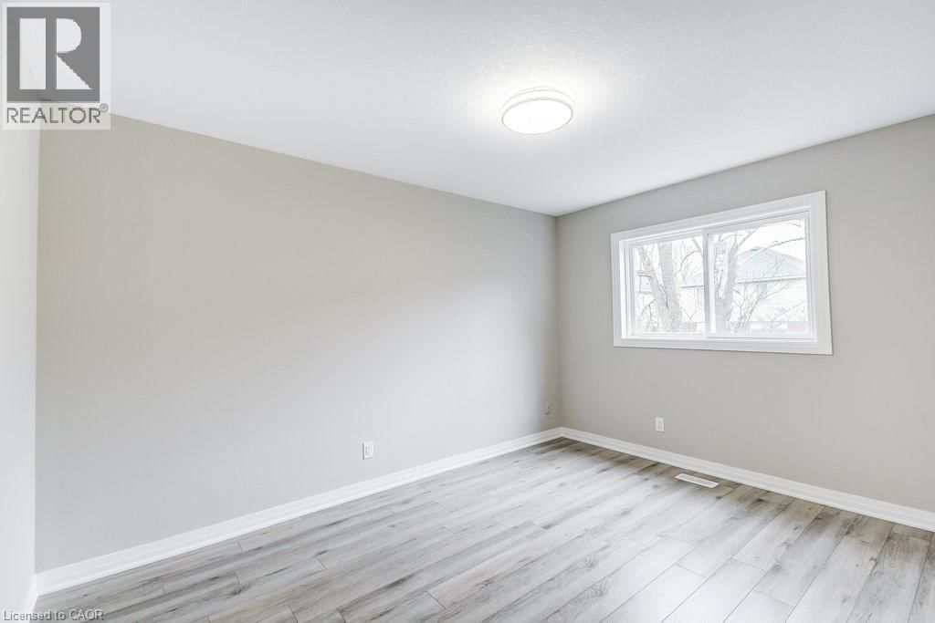 545 TRICO DRIVE Image 27