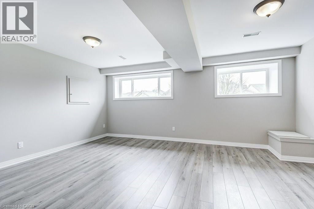 545 TRICO DRIVE Image 30