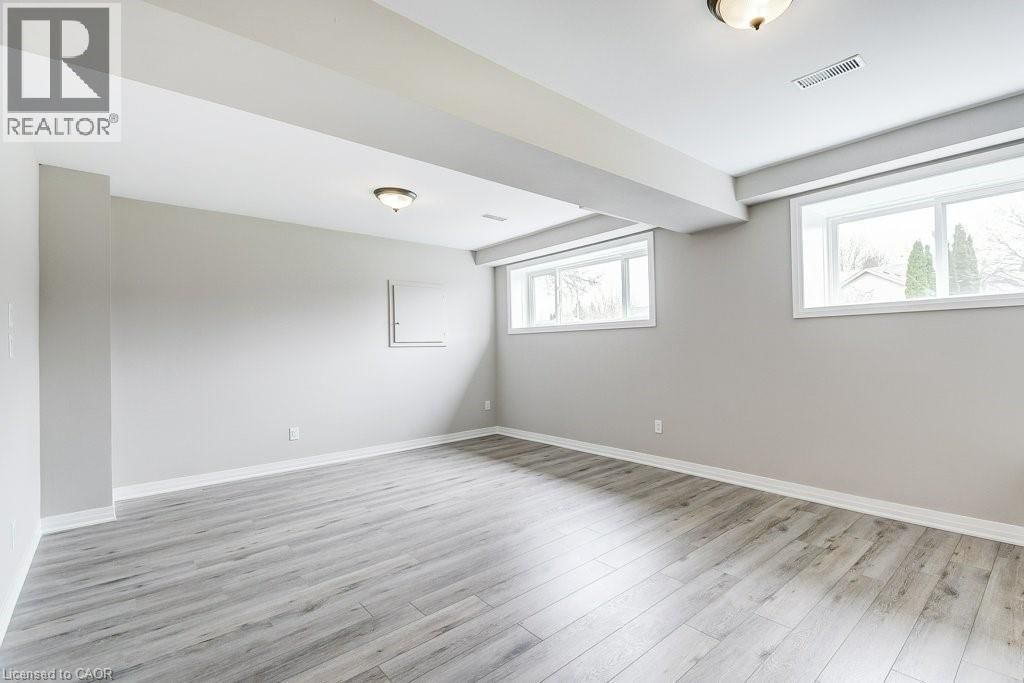 545 TRICO DRIVE Image 31