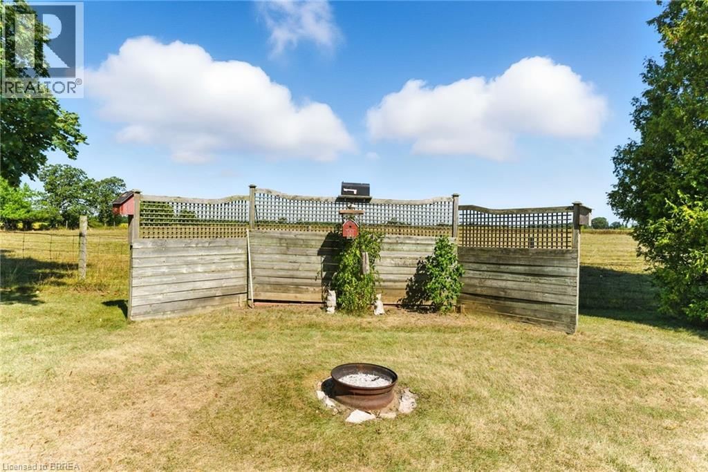 207 ROBINSON ROAD Image 26