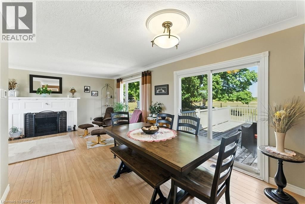 207 ROBINSON ROAD Image 8