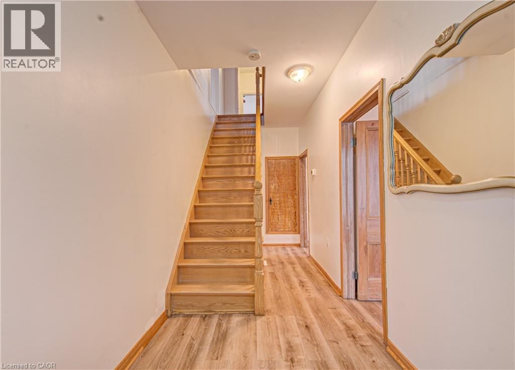 18 KAY STREET Image 15