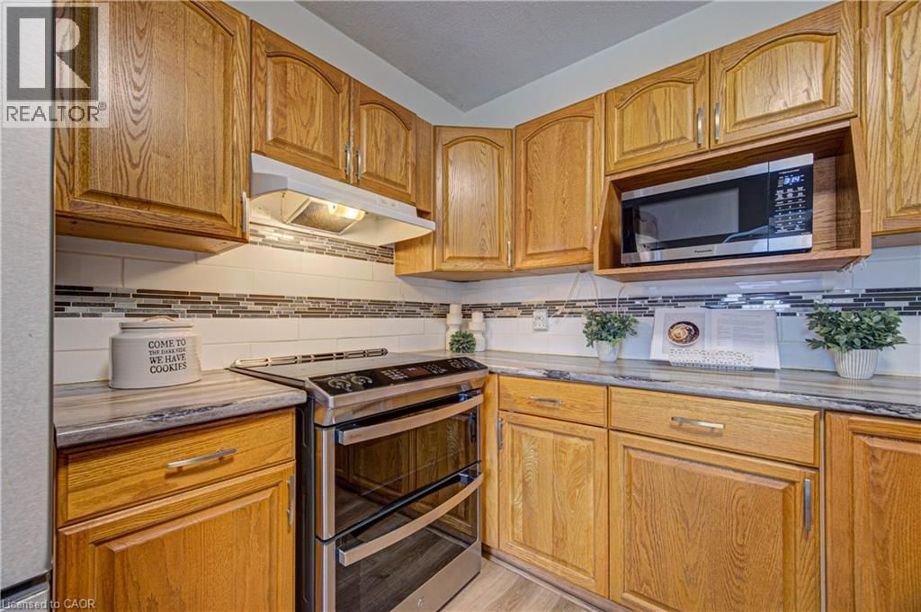 18 KAY STREET Image 19