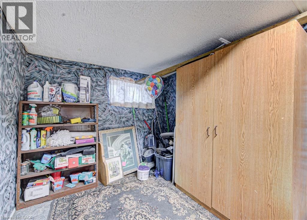 18 KAY STREET Image 42