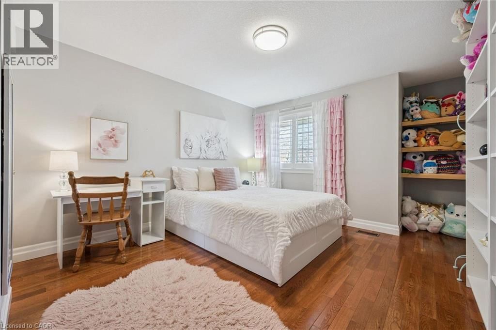 3 - 106 WOODLAWN ROAD EAST Image 13