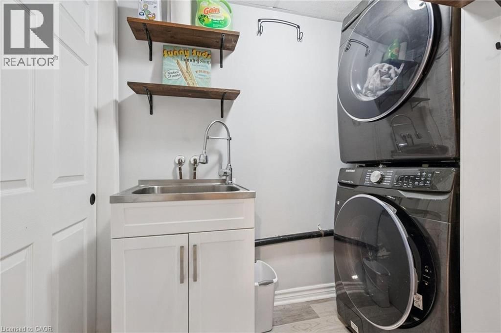 3 - 106 WOODLAWN ROAD EAST Image 18