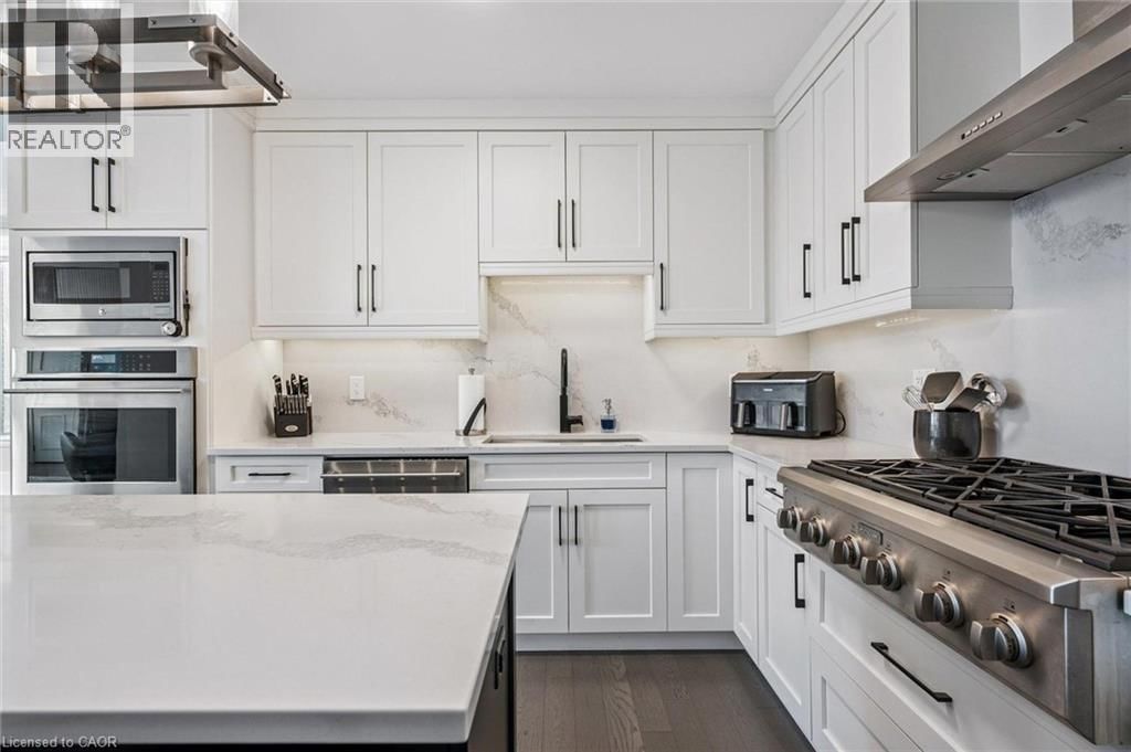 BHB - 63 ARTHUR STREET SOUTH Image 13