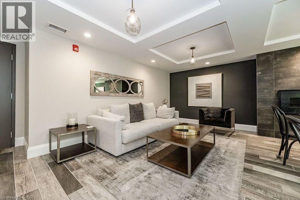 BHB - 63 ARTHUR STREET SOUTH Image 35