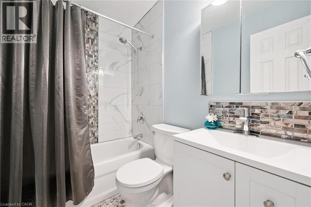 205 - 31 GREENGATE ROAD Image 11