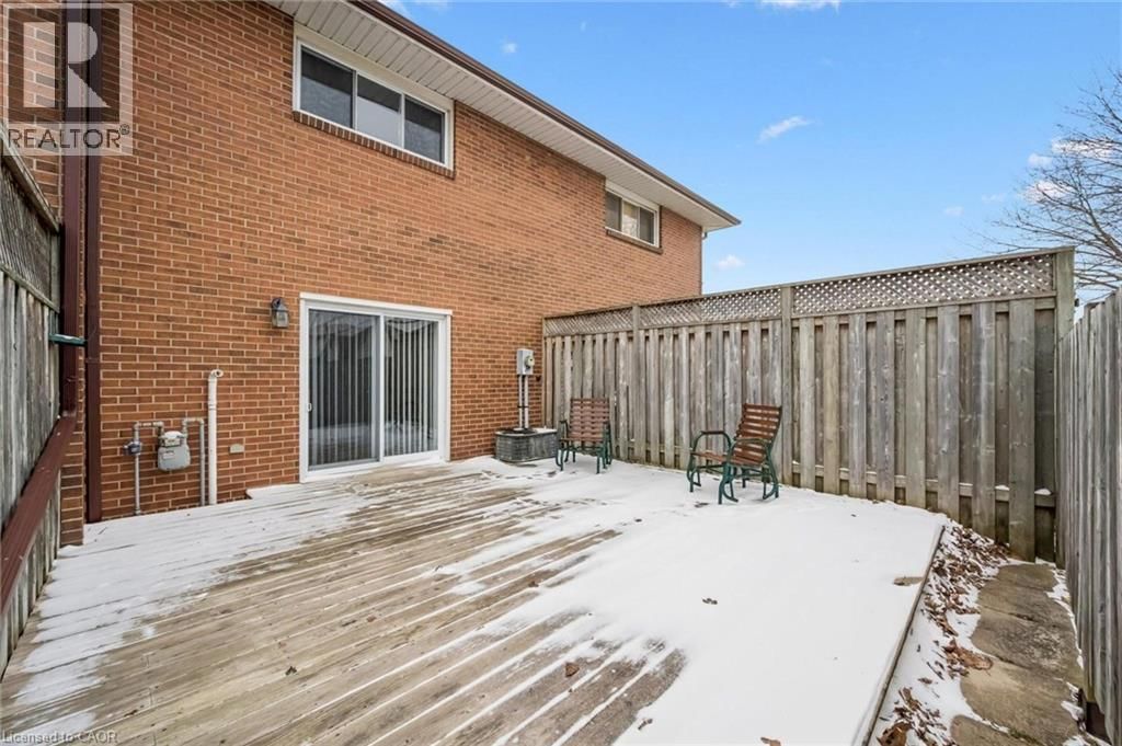 205 - 31 GREENGATE ROAD Image 12