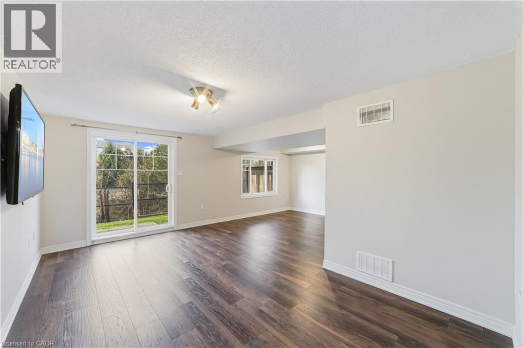 18 - 9 LIDDYCOAT LANE Image 34