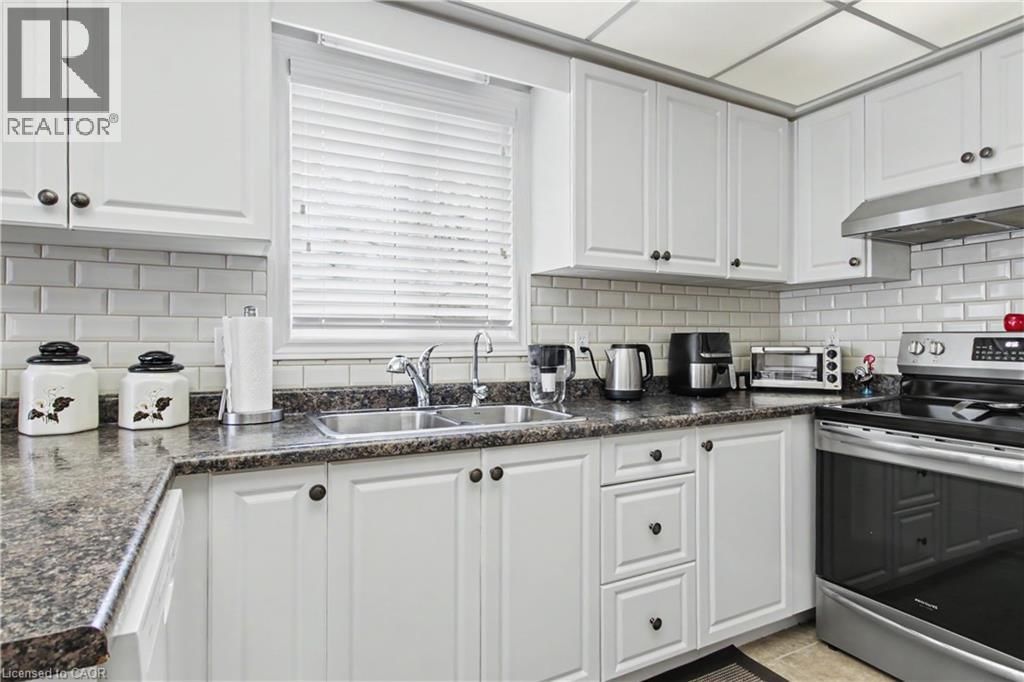 98 BEASLEY CRESCENT Image 10