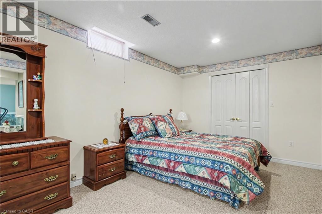 98 BEASLEY CRESCENT Image 27