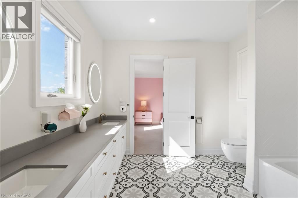 1067 JERSEYVILLE ROAD WEST Image 30