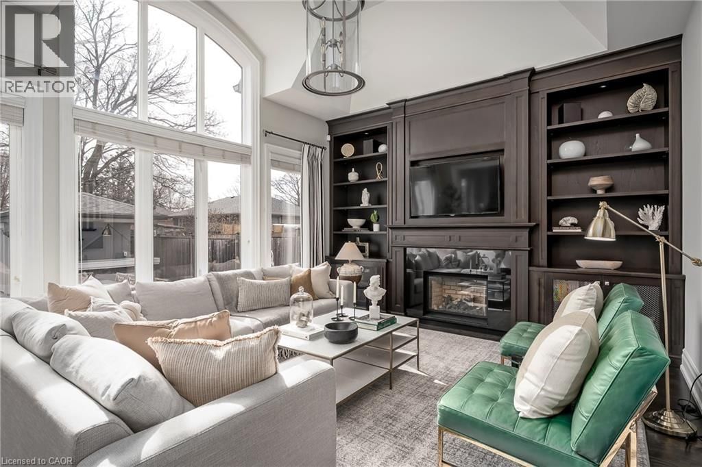 594 MAPLEHURST AVENUE Image 20