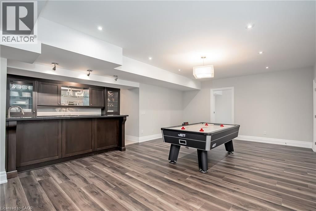 594 MAPLEHURST AVENUE Image 39