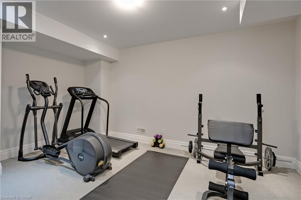 594 MAPLEHURST AVENUE Image 42