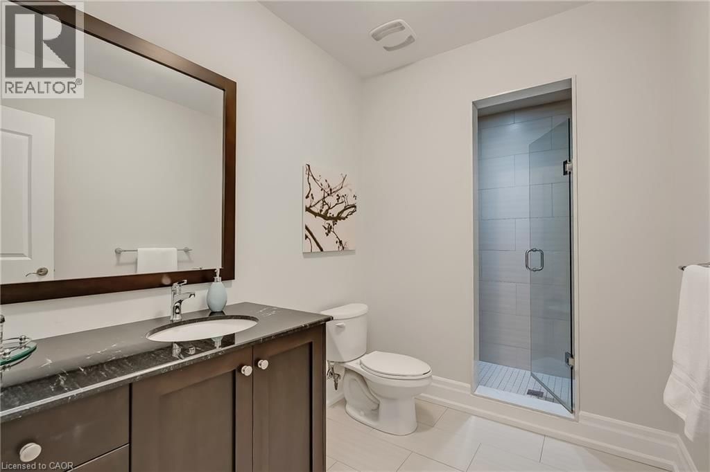 594 MAPLEHURST AVENUE Image 44