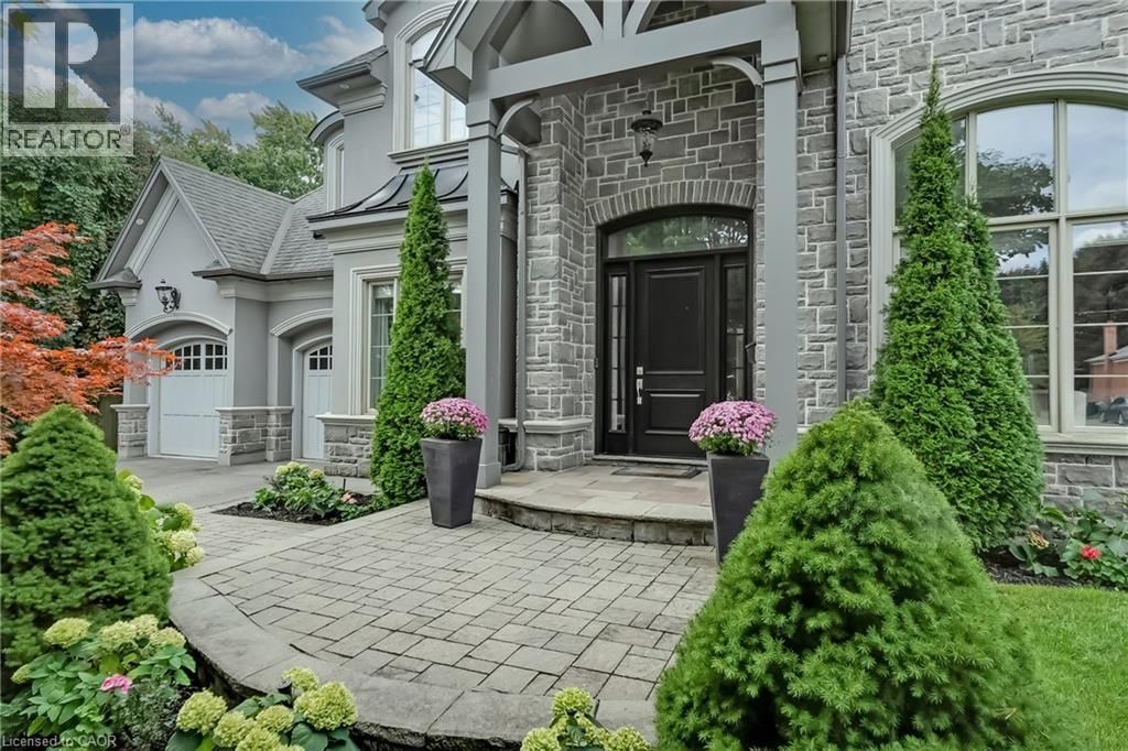 594 MAPLEHURST AVENUE Image 5